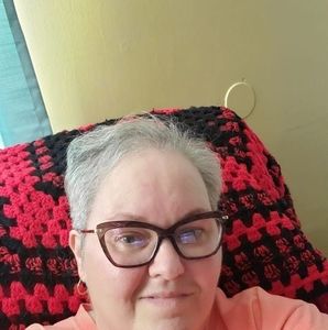 Meet your Posher, Michele